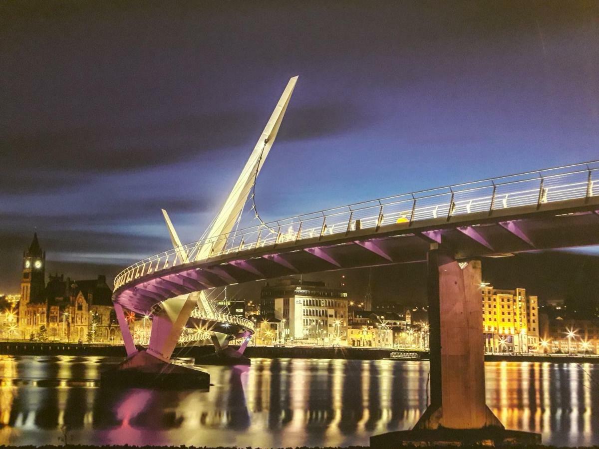 Bridge House Derry City Townhouse Central Free Parking Villa Luaran gambar